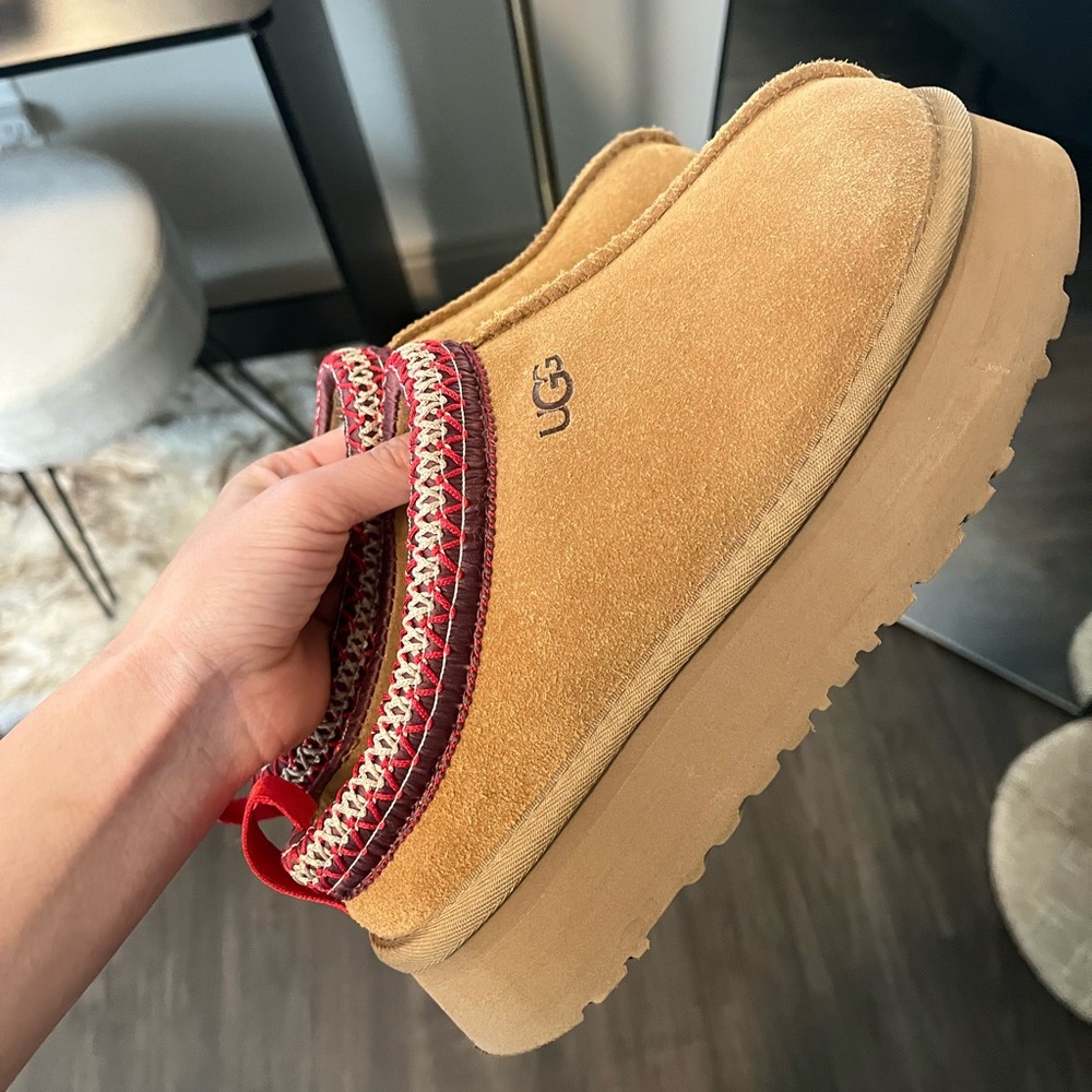 UGG® Tazz Suede Platform Slipper Clogs